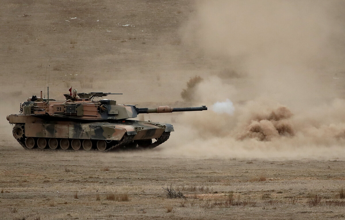    Танк M1 Abrams  Scott Barbour/Getty Images