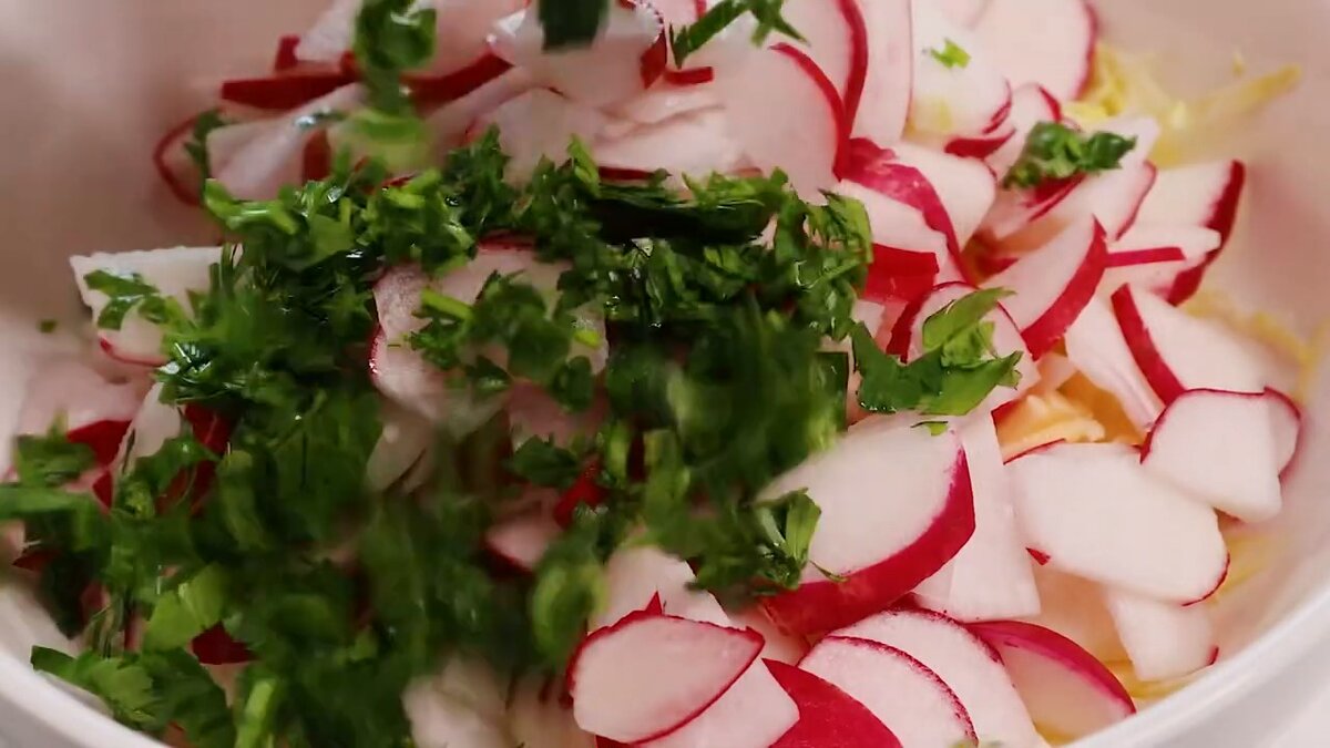 Салат из редиски вкусный рецепт
