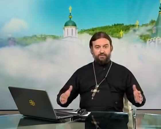 Андрей Ткачев - священнослужитель Русской православной церкви, митрофорный протоиерей, клирик храма святителя Василия Великого, Патриаршего подворья в селе Зайцево Одинцовского района Московской области, проповедник и миссионер, телеведущий.