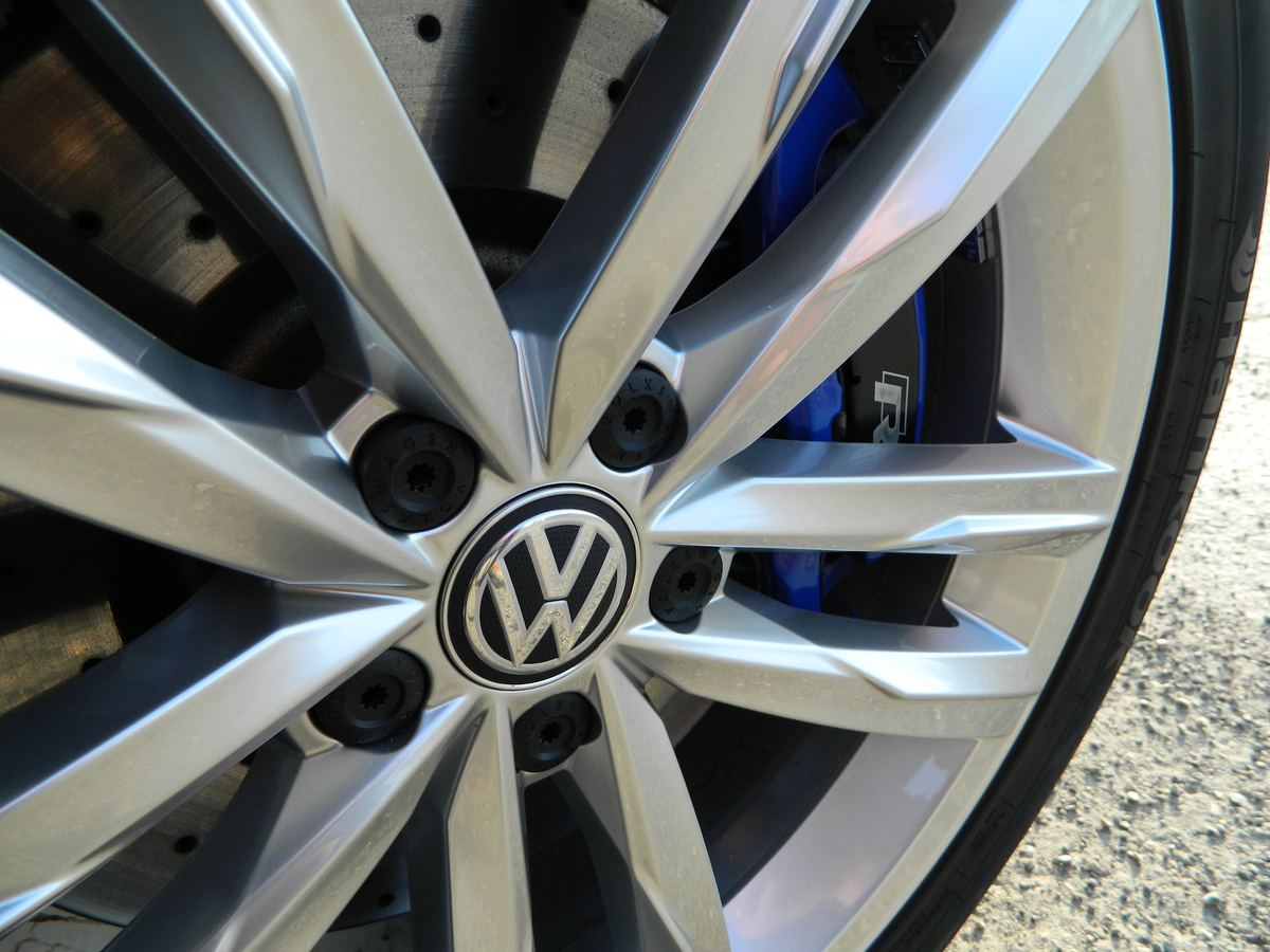 Тормозная система Volkswagen Passat B7 1.8L, 152PS (CDAB)