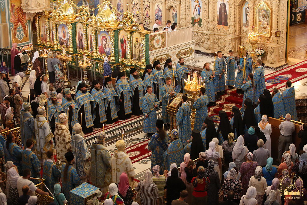 прямая трансляция из почаевской лавры