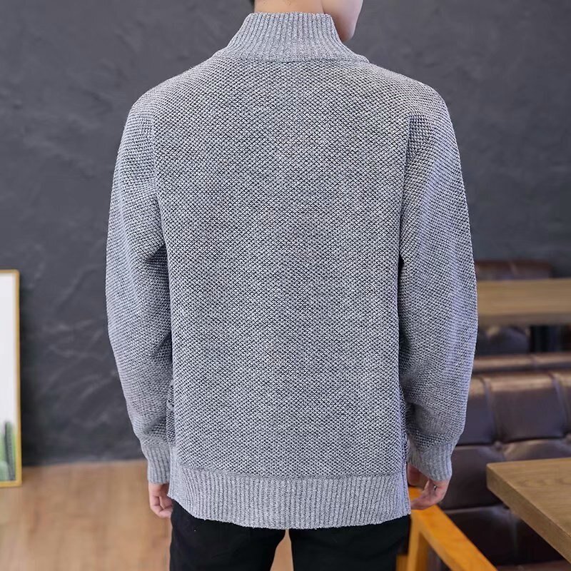 Мужской свитер