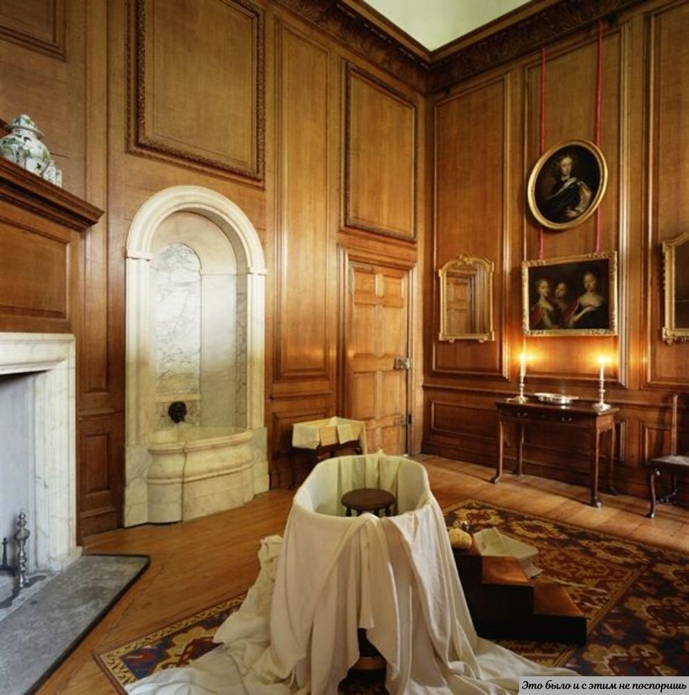 Ванна Картинка с сайта https://i.pinimg.com/736x/2b/f8/49/2bf84919dce2738483e091624de63a2c--th-century-bathing.jpg 