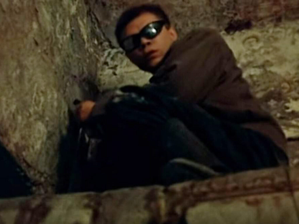 Кадр из фильма "Игла"