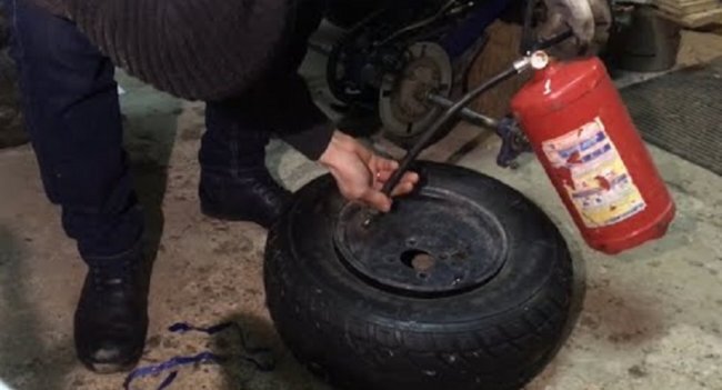 Тем не менее даже баллон на 6 килограммов при вывернутом золотнике помог увеличить давление только на те же самые 0,2 бара.