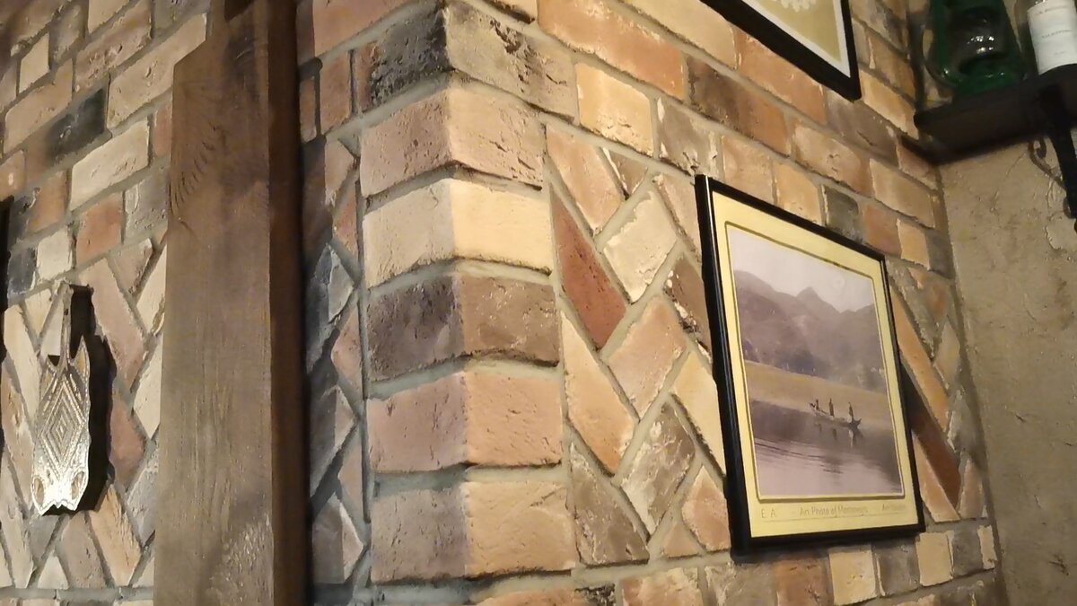 Кирпич в интерьере. 