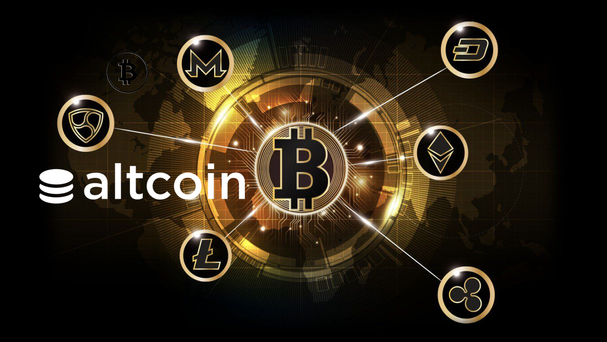 Биткоин - является основной криптовалютой.