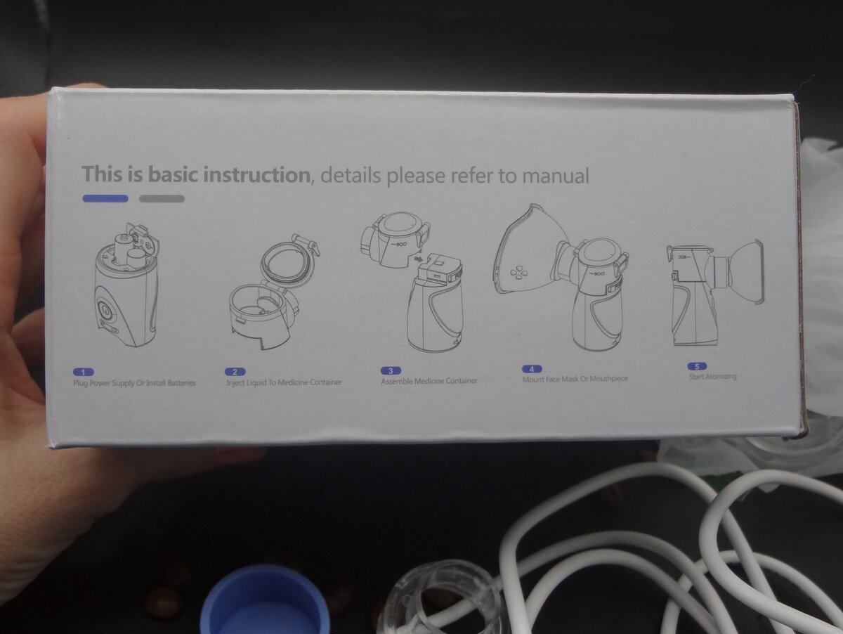 Инструкции на русском языке нет.
На коробке и в буклете пошаговые картинки.