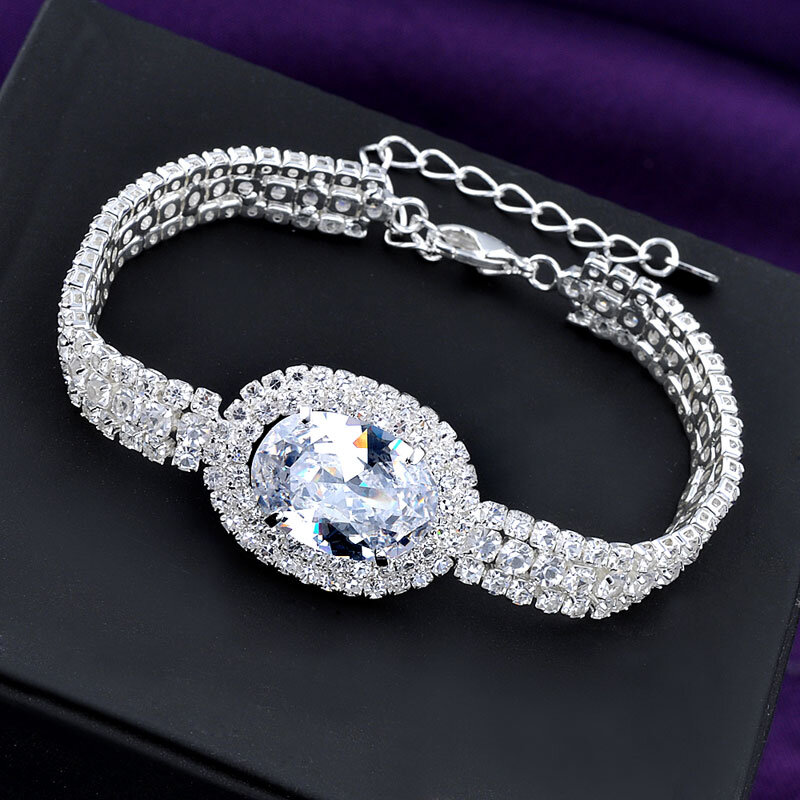 Браслет с кристаллами Swarovski