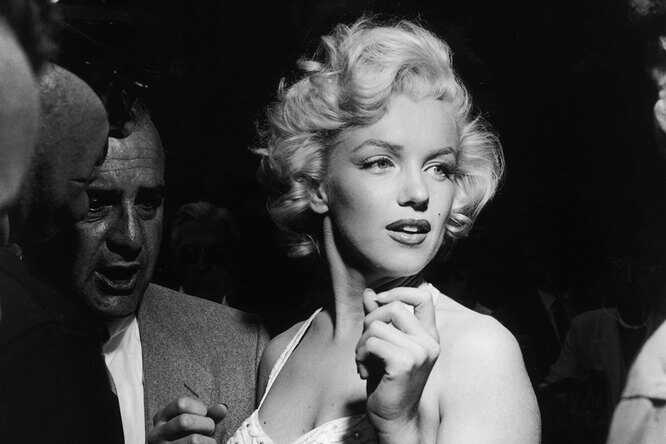    Мэрилин Монро на съемках фильма Генри Хэтэуэя «Ниагара», 1953 год