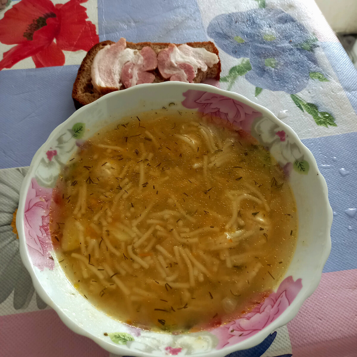 Суп с фрикадельками