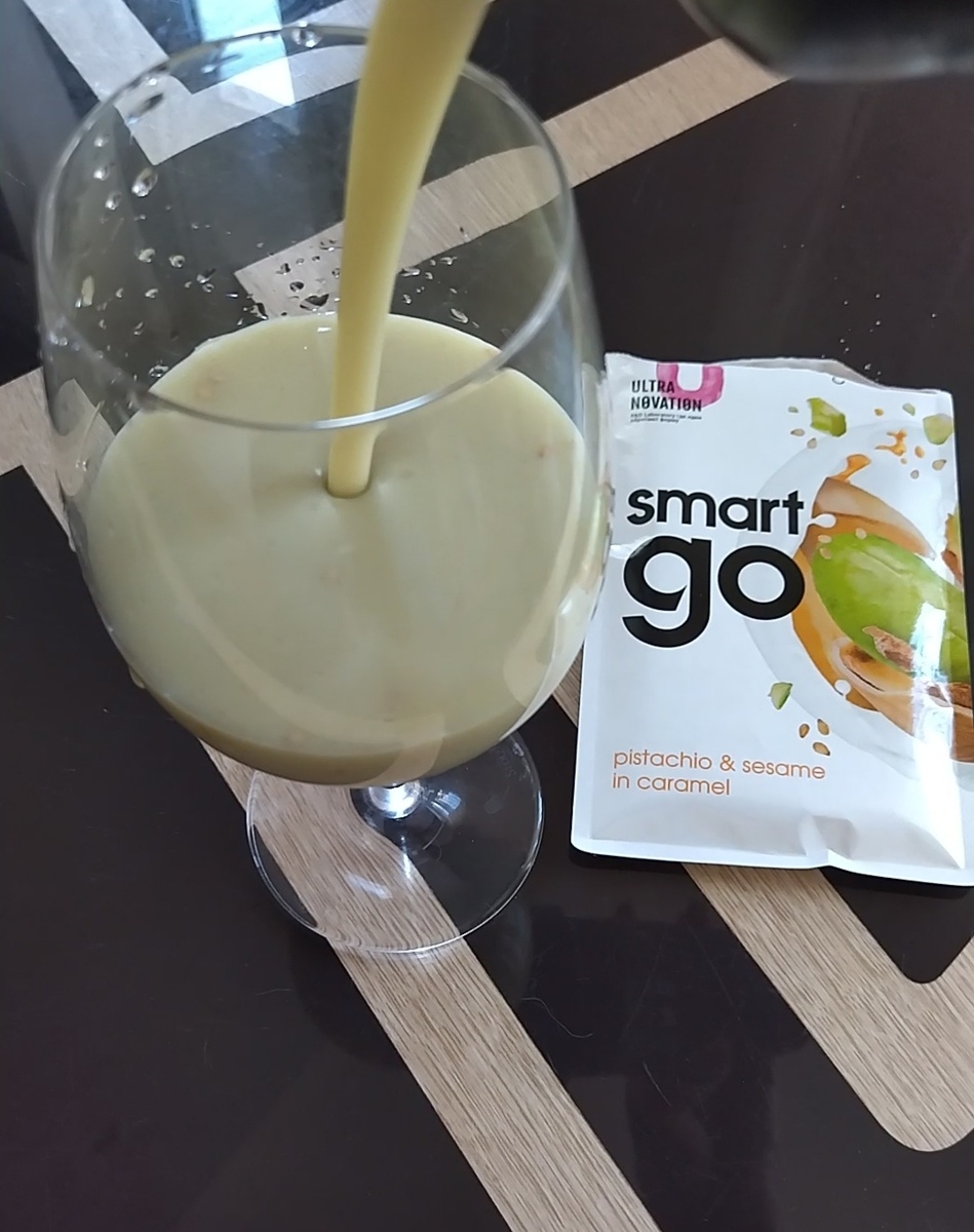 Smart Go в составе уже есть молоко, нужно только развезти водой