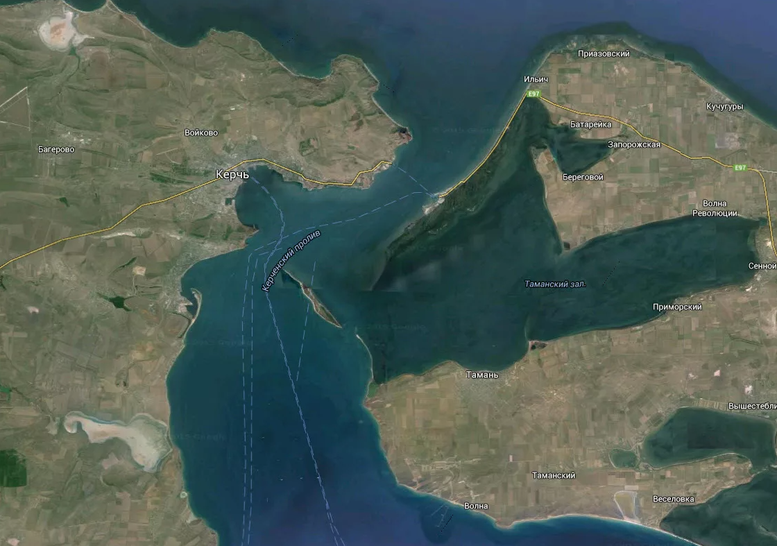 Этот город находится на побережье керченского пролива. Керченский пролив Тамань. Азовское море Керченский пролив. Керчь Еникальский пролив. Остров Тузла в Керченском проливе.