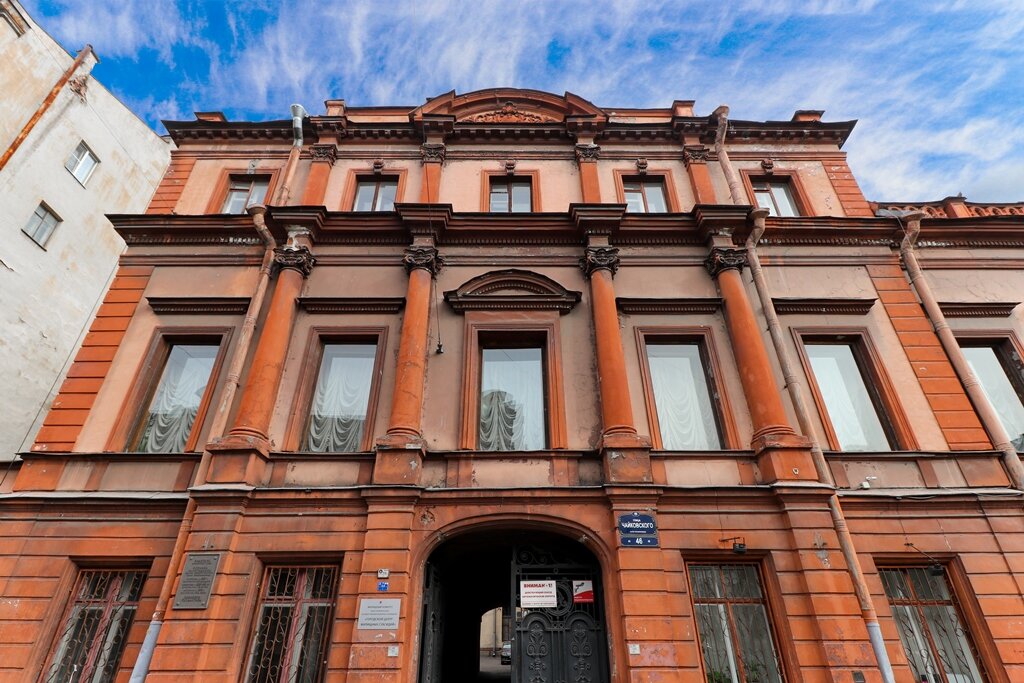  Дворец Великой Княгини Ольги Александровны (Чайковского, 46) 