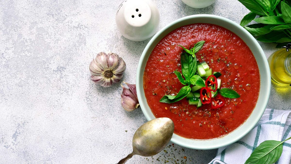 3 рецепта летних супа: освежающие и очень простые