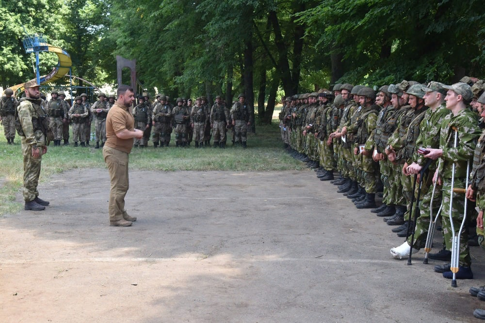 Глава ДНР наградил военнослужащих батальона “Сомали”
