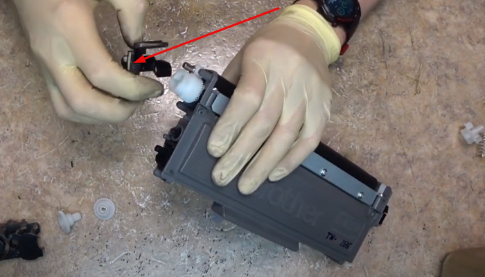 Заправляем тонер