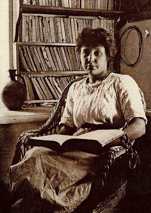 Фотография Марины Цветаевой, сделанная Максимилианом Волошиным, 1911 год © Public domain