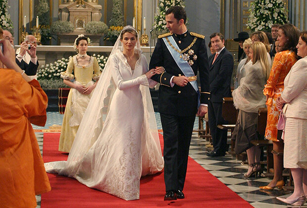 Свадьба Летиции Ортис с принцем Фелипе в Мадриде в 2004 году
Фото: Lavandeira jr / Pool / Getty Images