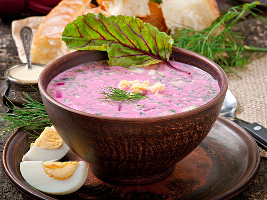     Холодный свекольник — традиционное блюдо, которое готовят 1 сентября. ФОТО: freepik.com