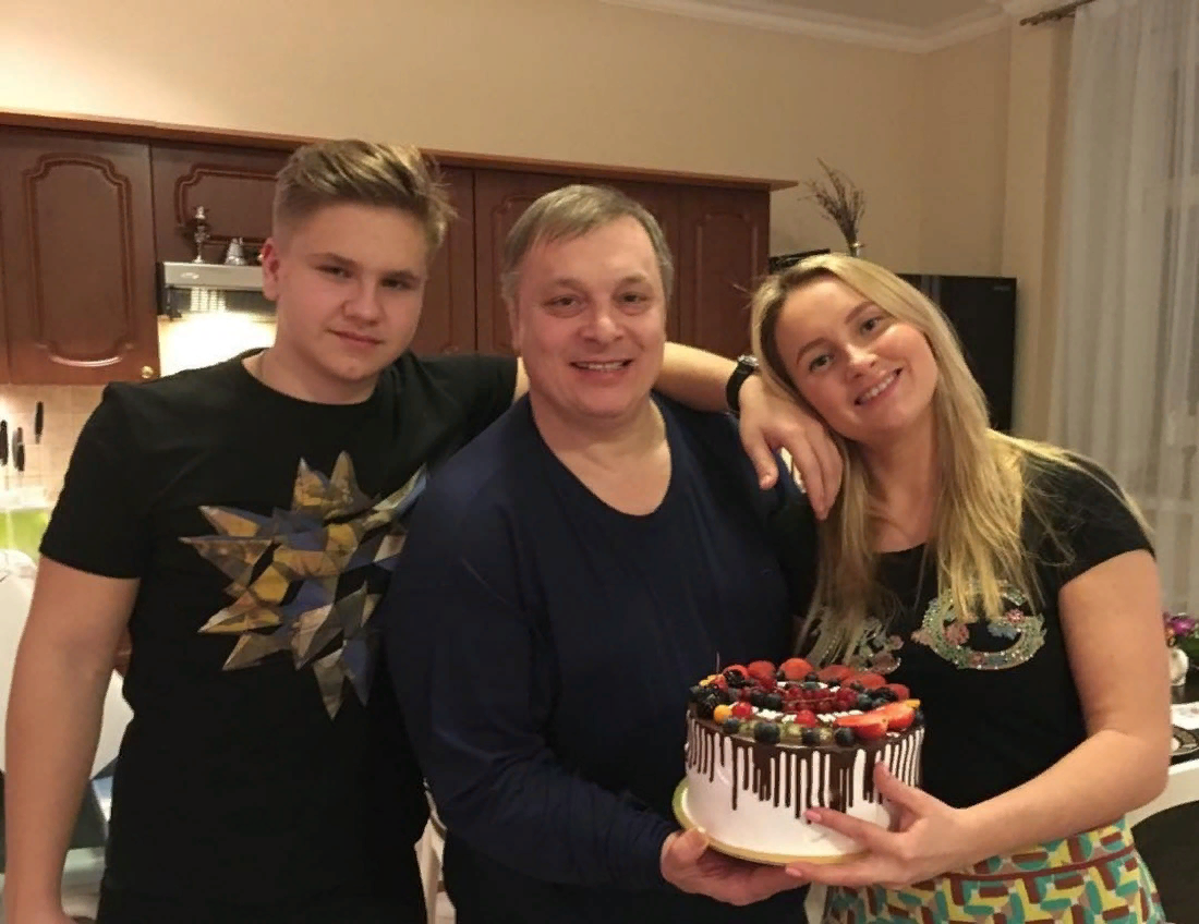 Как худеют знаменитости: Звезды шоубиза, которые смогли сбросить вес Эксклюзивы 