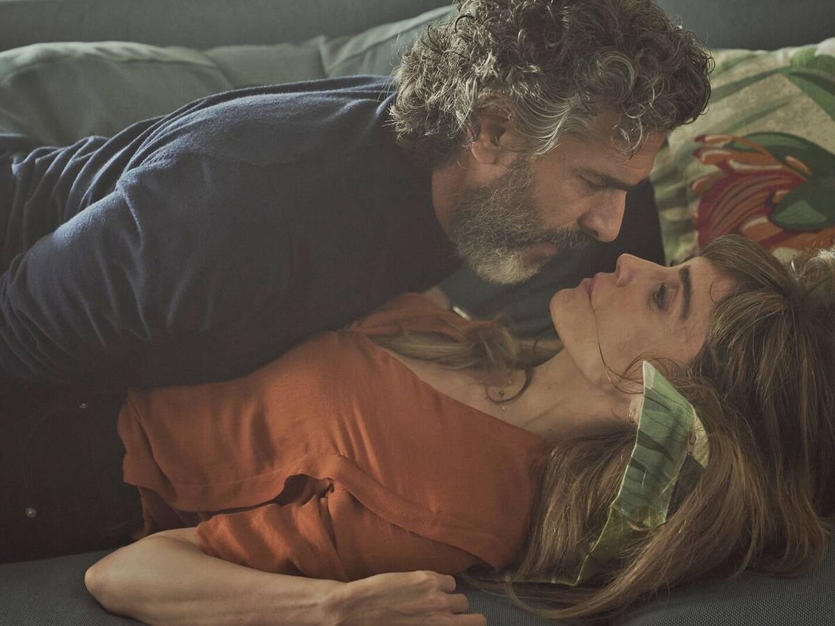 кадр из сериала "Не стоило лгать" / источник m.kino-teatr.ru