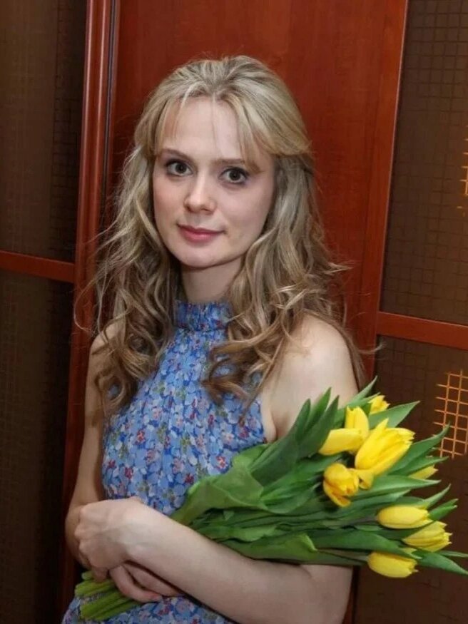 Актриса юганова биография и личная жизнь Самобытная, талантливая, очень обаятельная и ни на кого не похожая актриса. Стат