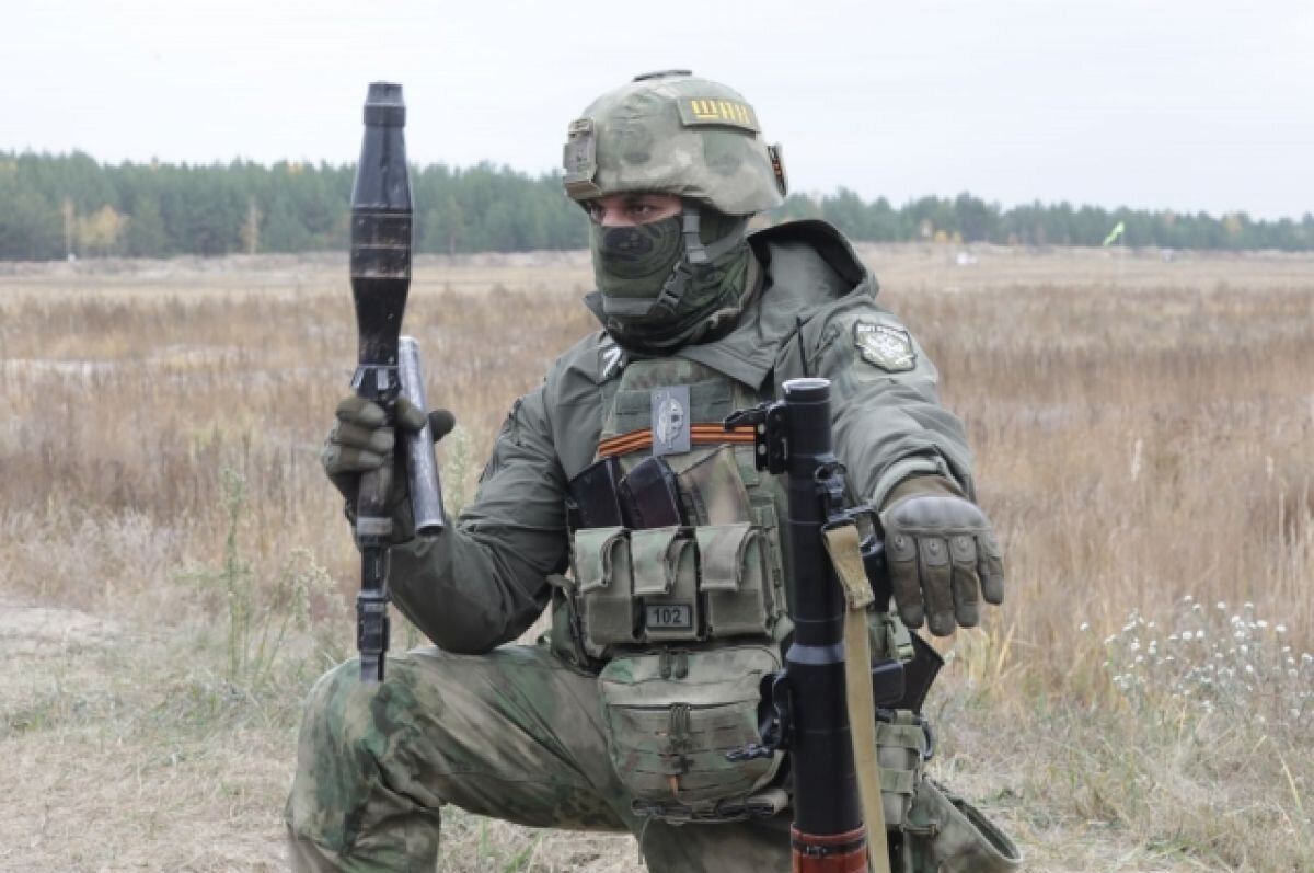    Мобилизованные тюменцы учатся управлять дронами и стреляют из гранатометов