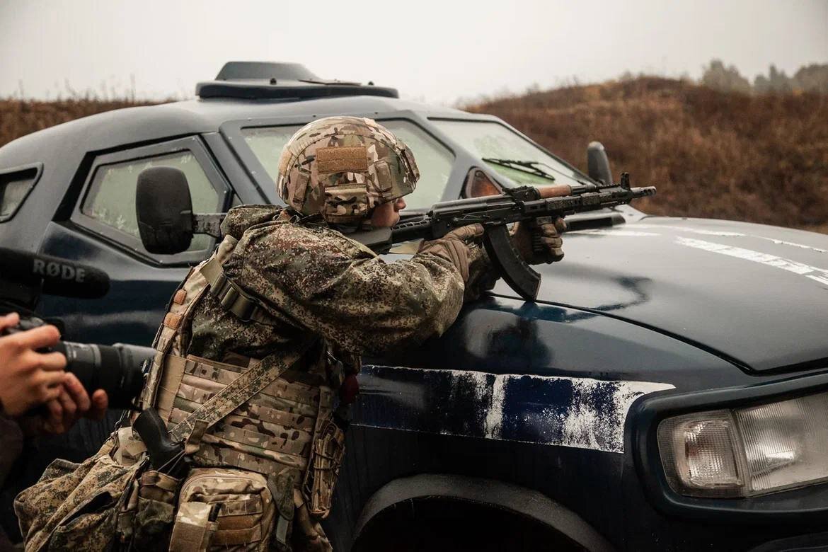 Штука эта появилась достаточно давно - 3000 лет до н.э.