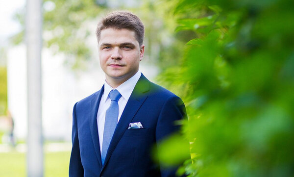 Андрей Забавин на свадебной фотосессии, 2016 год. Фото ©  vk / Yumin Dmitry