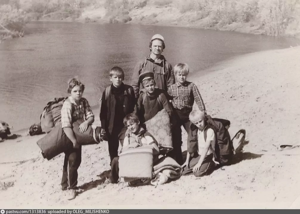 Доброго дня, дорогие товарищи и сограждане. Сегодня вас ждет новая подборка фотографий, сделанных в СССР, а так же мои воспоминания о тех далеких, но таких близких сердцу событиях.-7
