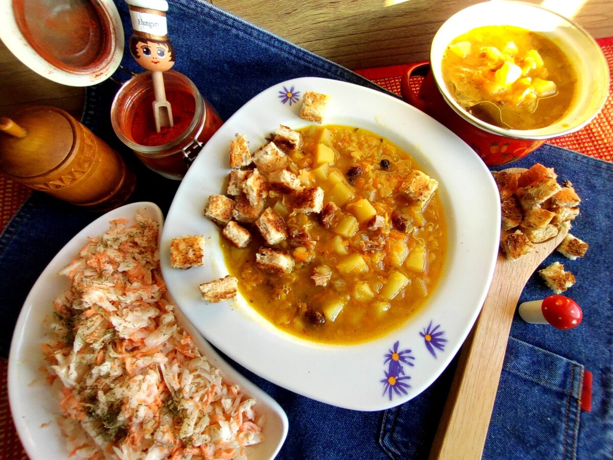    Гороховый суп с копчёностями