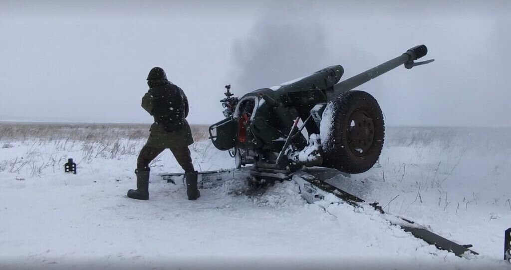    Под Оренбургом мобилизованными разведчиками была отработана корректировка огня артиллерии