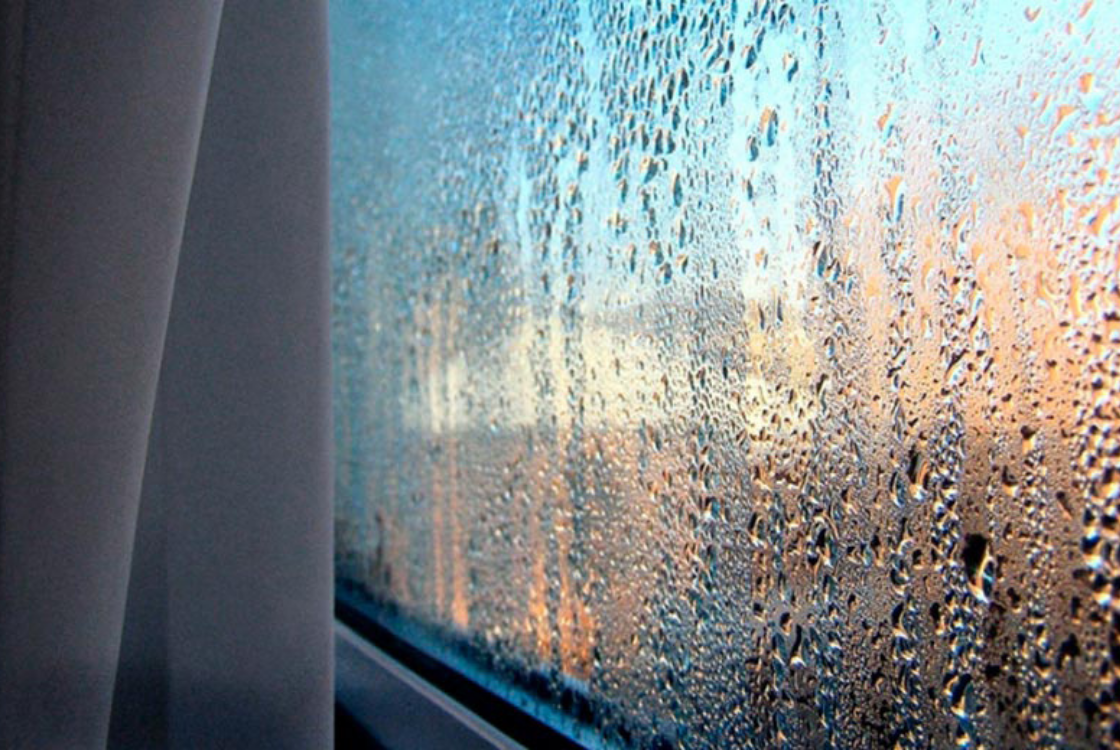 Источник: https://i-okna.ru/articles/condensation-on-windows