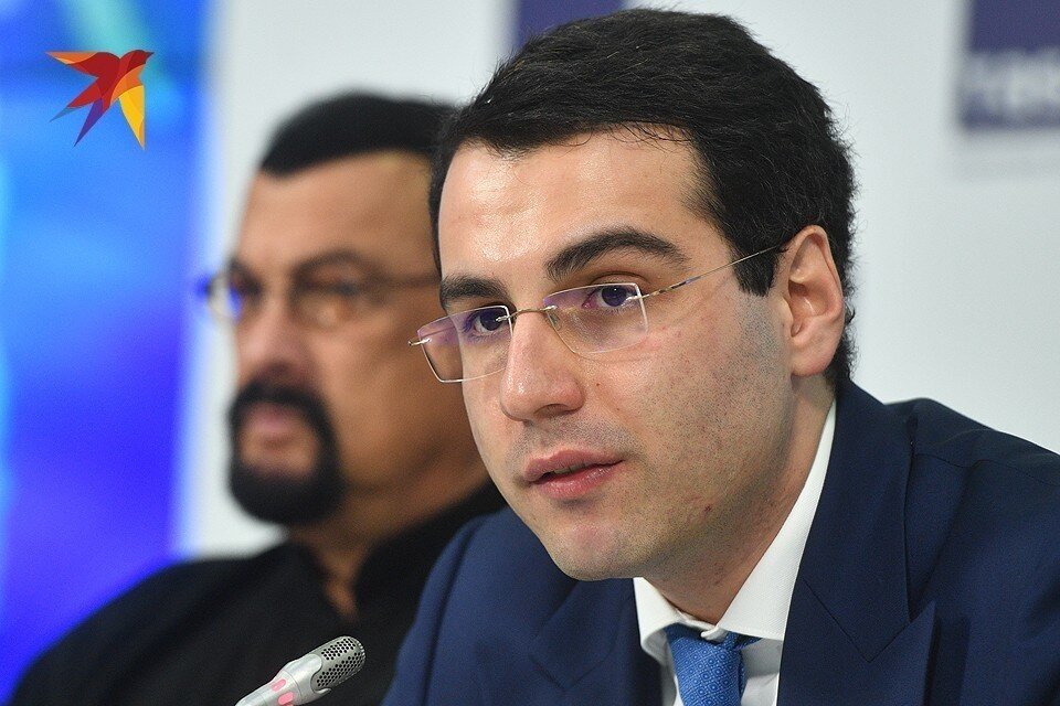     Инал Ардзинба Михаил ФРОЛОВ