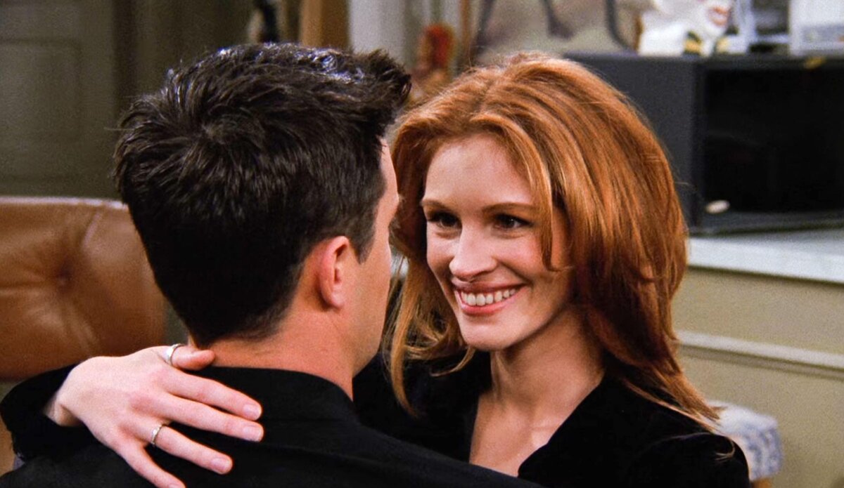    Мэттью Перри и Джулия Робертс в сериале "Друзья"Legion-media