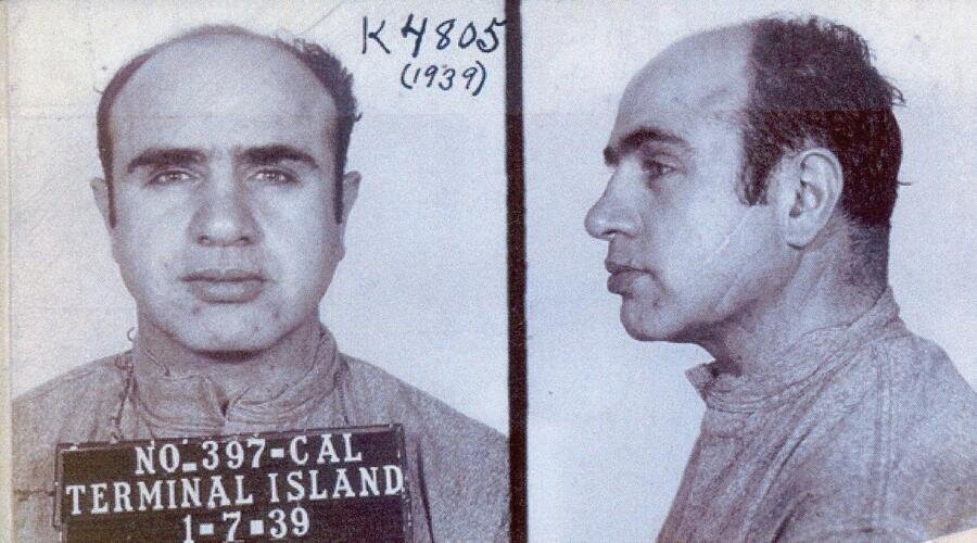    Аль Капоне в тюрьме на Терминал Айланд в Калифорнии, 7 января 1939 г. Фото: общественное достояние