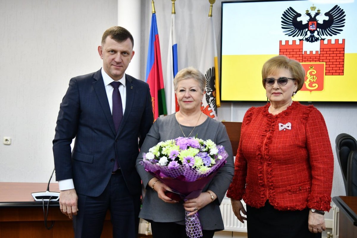    В Краснодаре учителю гимназии присвоили звание «Заслуженный учитель Кубани»