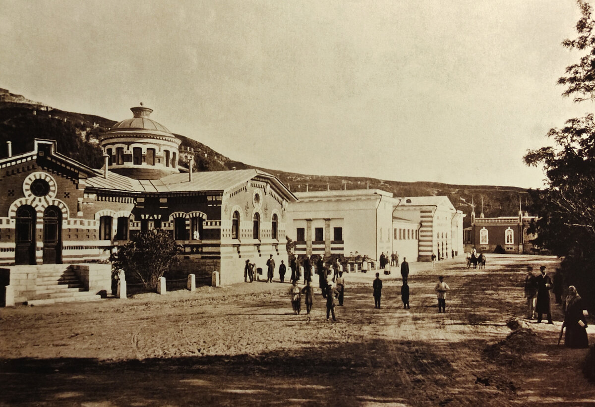 Ермоловские ванны, 1880-ые годы (фото из интернета)