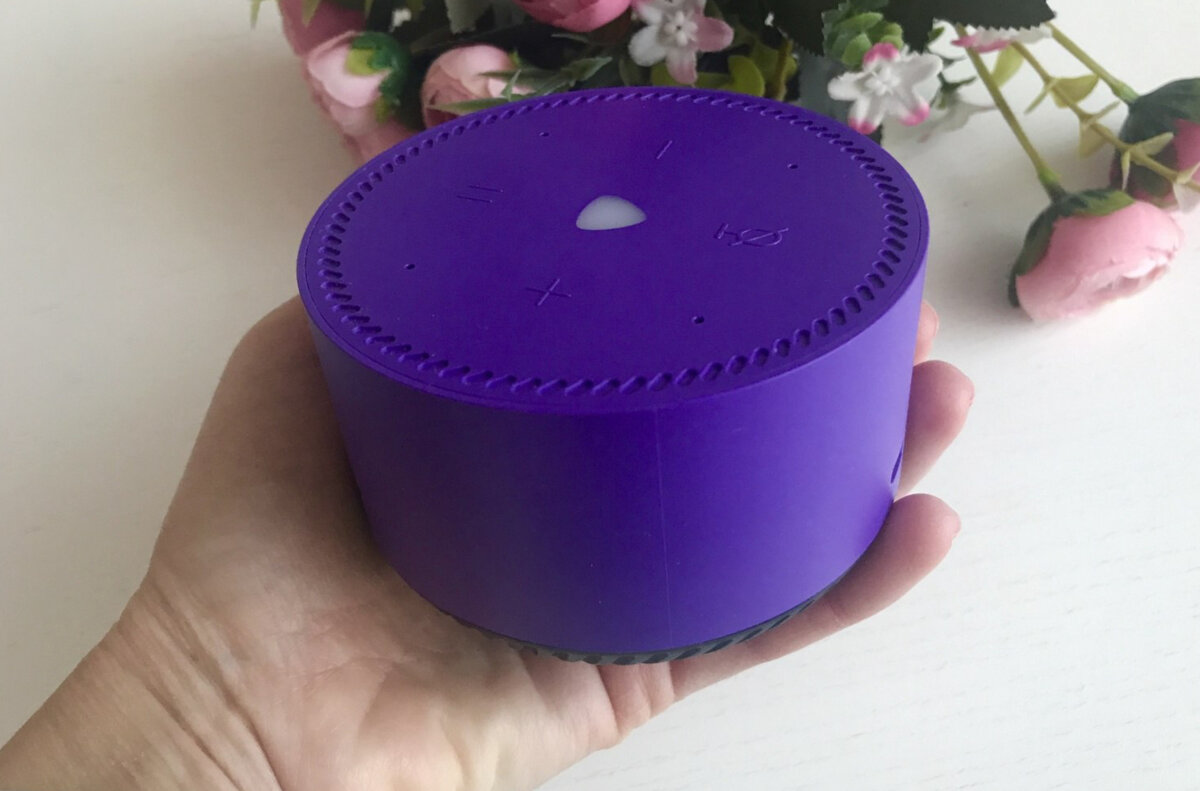 Подключить колонки к алисе. Станция лайт алиса подключить колонку. Как настроить станцию лайт. Лампа которая подключается к алисе. Как подключить алису колонку.