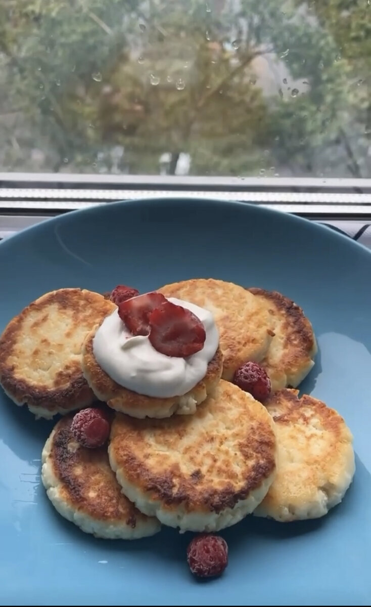 Ловите рецепт самых вкусных сырников✨ | А давай покулинарим?🧁 | Дзен