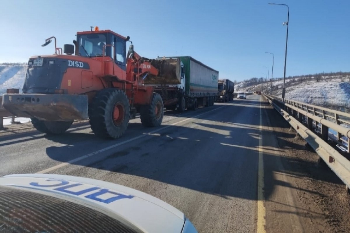    В Калачевском районе восстановили движение на месте ДТП у моста через Дон