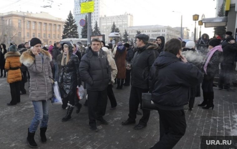    Первые минуты в центре Челябинска после падения метеорита