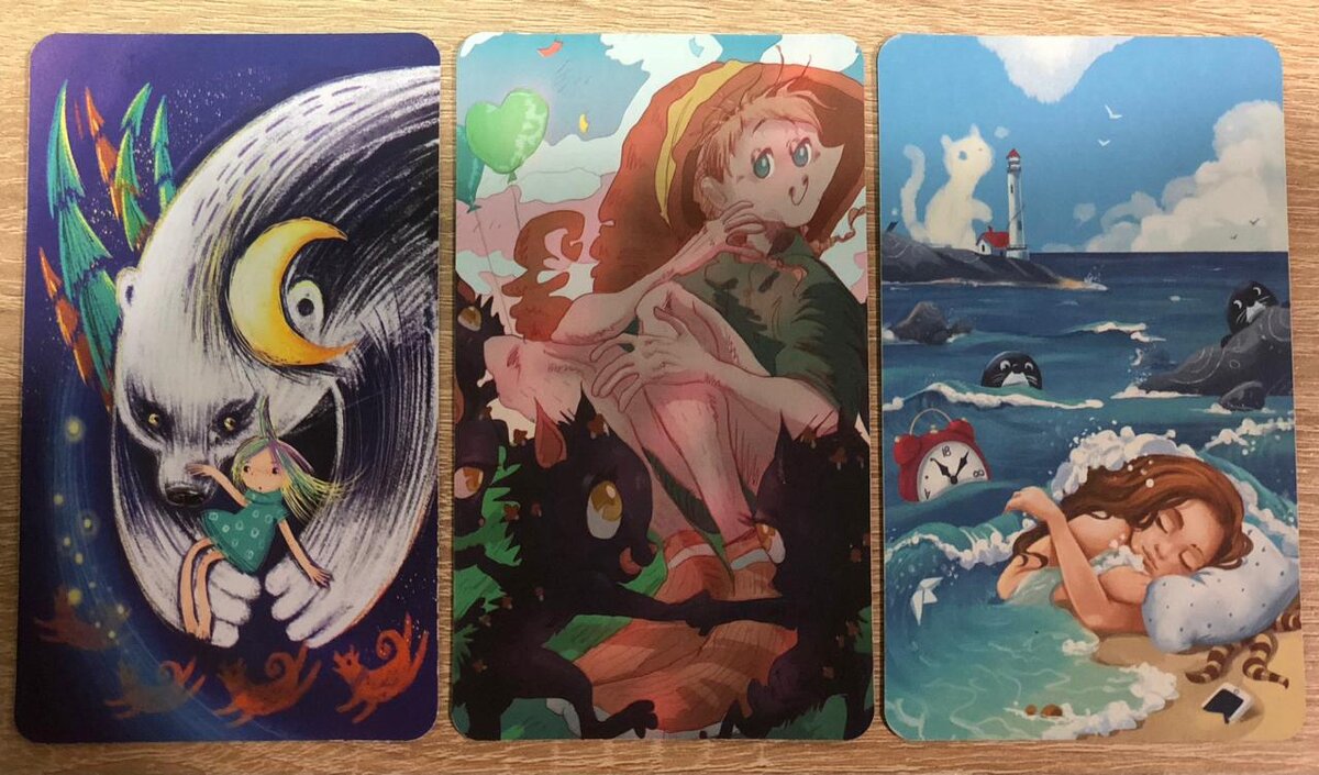 Три случайные карты — помощники из колоды ANGEL. Нажмите на изображение, чтобы увеличить и рассмотреть внимательнее. Фото мое