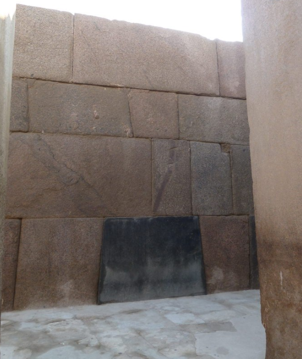 Фото: https://lah.ru/exped/giza-2011/