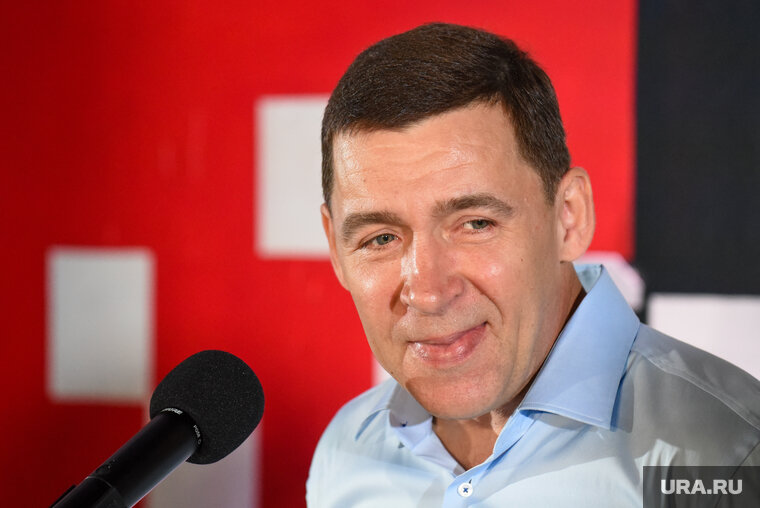    Евгений Куйвашев оценил важность организации «Движение первых»