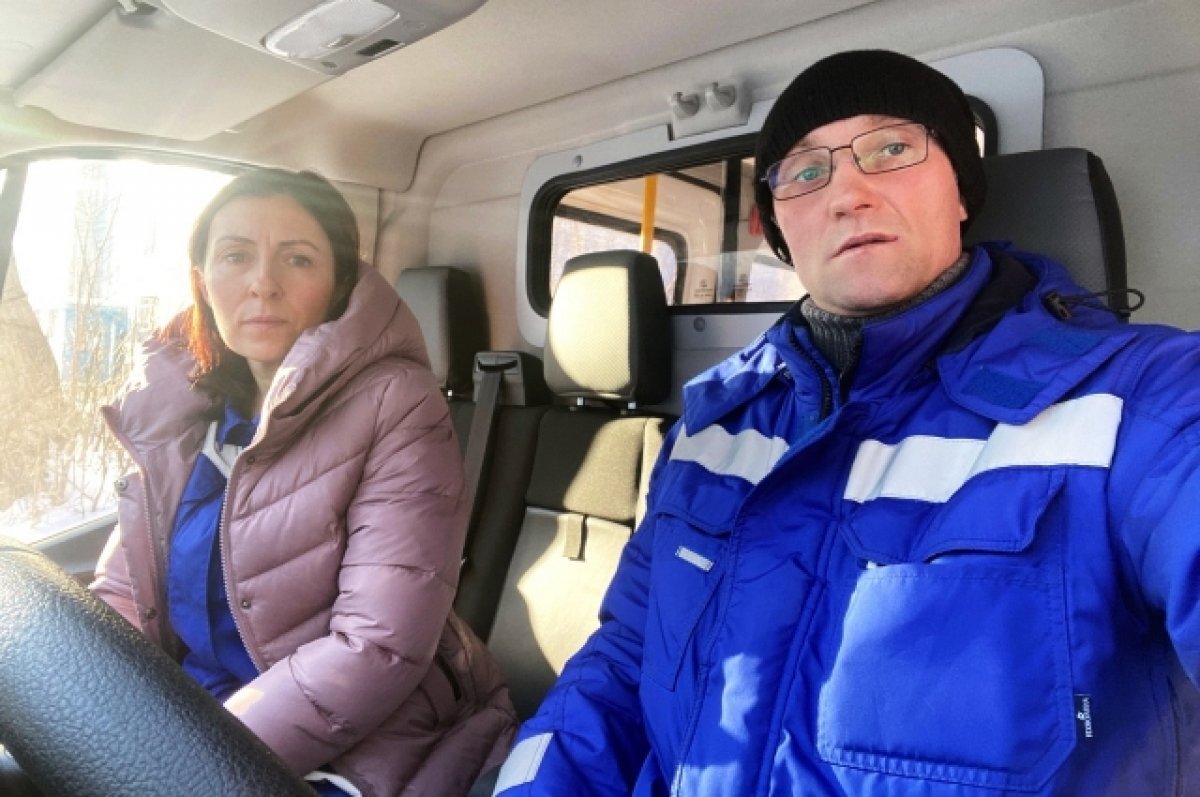    Два раза в неделю врач Наталья Качаревская и водитель Николай Бойко навещают своих пациентов.