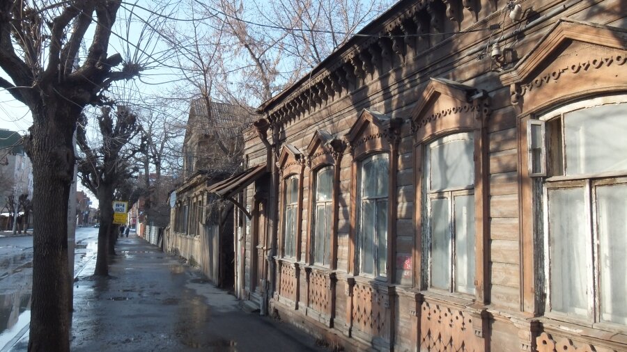 Так выглядели дома и в 2015 году, и сейчас