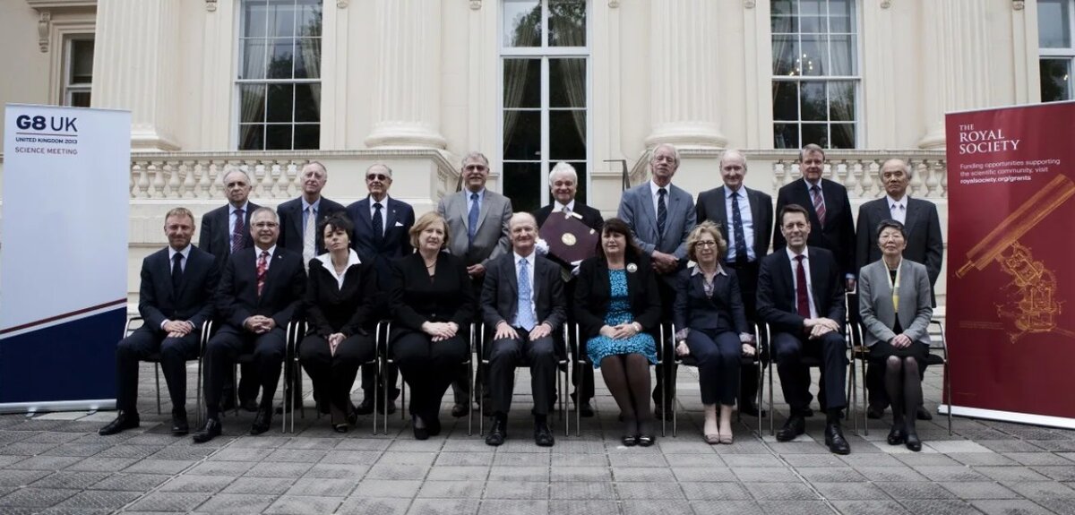 Все страны "Большой Восьмёрки", включая англосаксов, констатировали, что капитализм в конечном итоге приведёт мир к катастрофе.