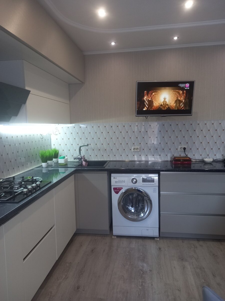 Наша новая кухня. Фото автора.